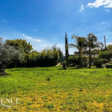 Villa Mas 3 Pieces Avec Piscine Et Jardin